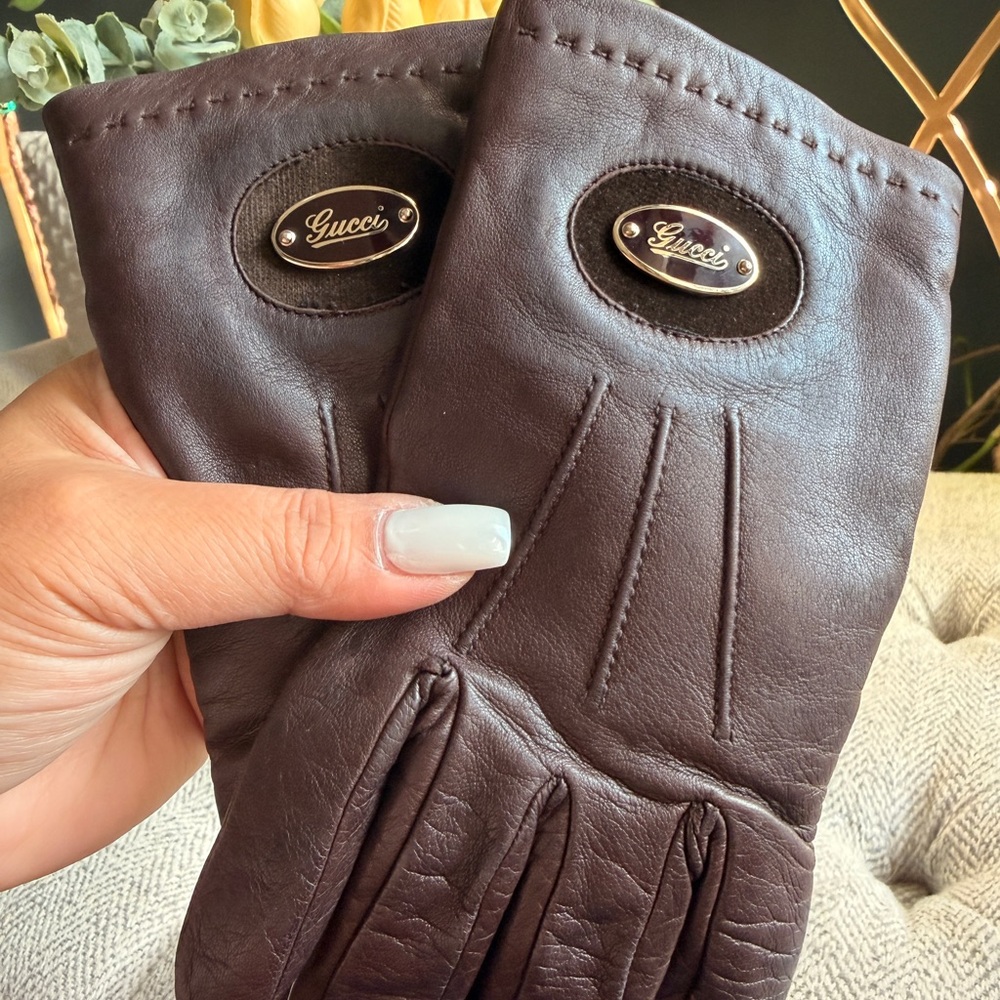 ♥️SOLD♥️Gucci Dark Brown Leather Accessories